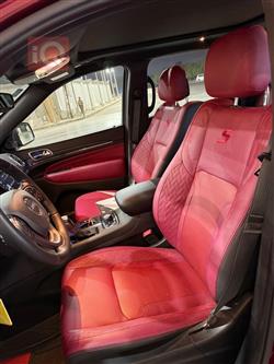 جیپ گراند شیرۆکی